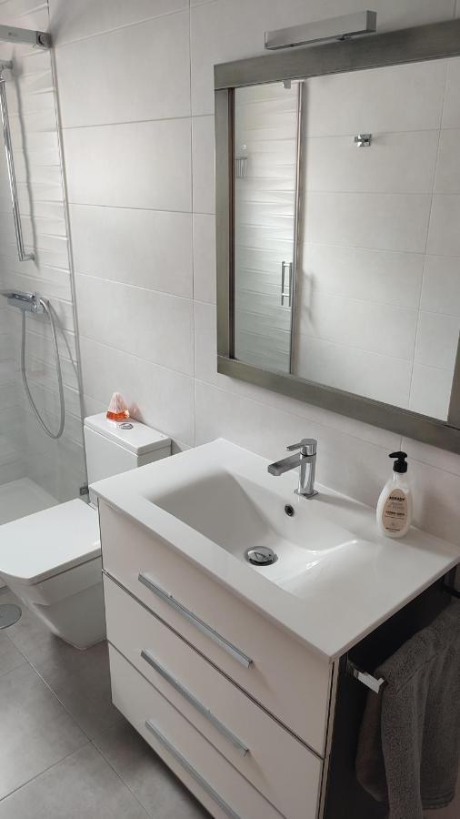 Apartamento Paseo Maritimo, Centro Torre Del Mar Exteriör bild
